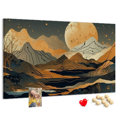 Bacheca in sughero con stampa di paesaggio montano e luna sullo sfondo