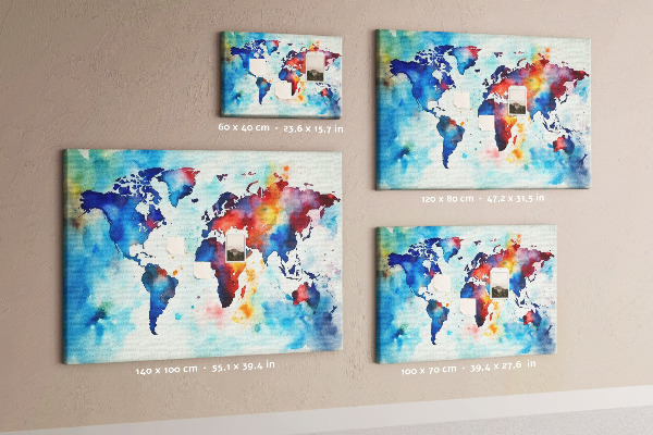 Lavagna di sughero mappa del mondo colorata con design ad acquerello