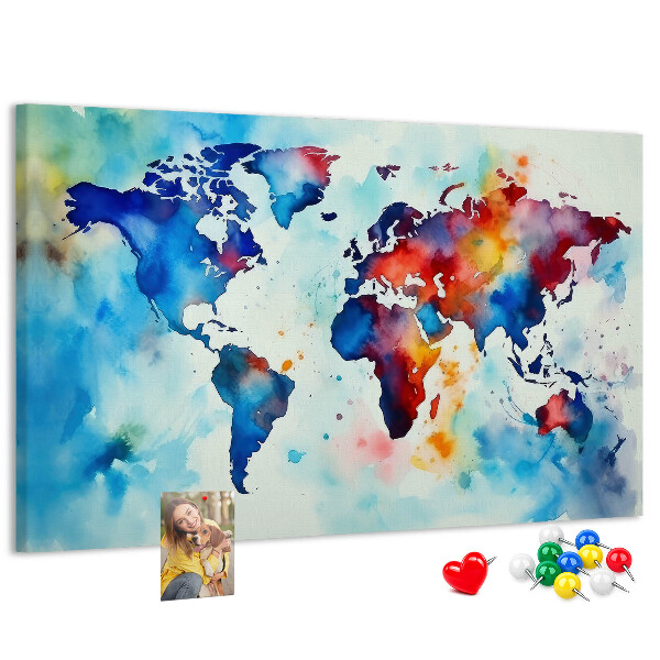 Lavagna di sughero mappa del mondo colorata con design ad acquerello