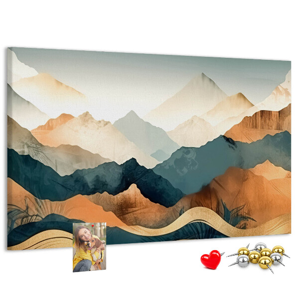 Lavagna di sughero con stampa di un paesaggio montano dai colori tenui