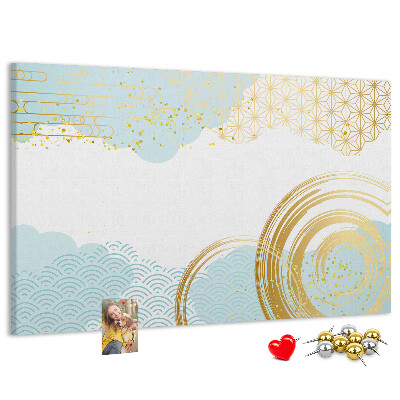 Bacheca in sughero con stampa spirali dorate su sfondo blu