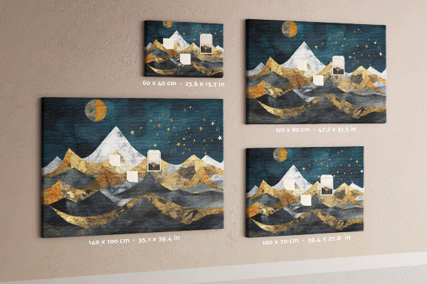Lavagna di sughero con stampa Montagne dorate sotto il cielo notturno
