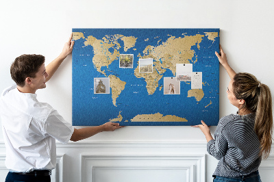 Mappa del mondo con puntine lavagna in sughero