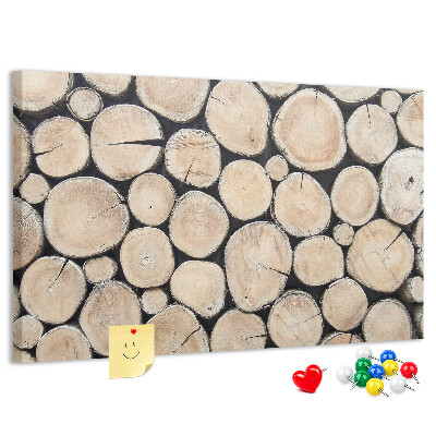Bacheca in sughero con sfondo in legno naturale