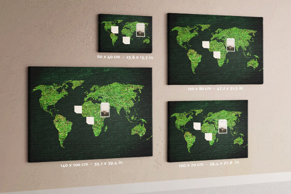 Lavagna di sughero mappa del mondo verde con rete stradale