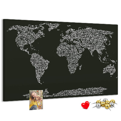 Lavagna di sughero con mappa del mondo
