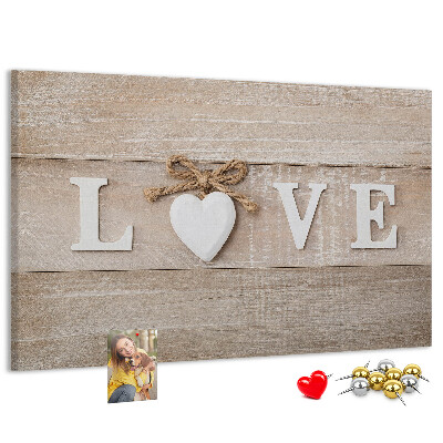 Lavagna di sughero con lettere in legno a forma di cuore