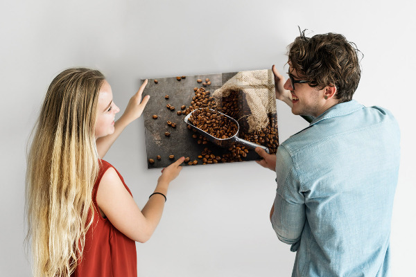 Lavagna magnetica Una confezione di caffè fresco