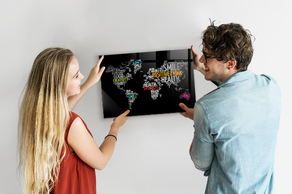 Lavagna magnetica per calamite Mappa del mondo positiva