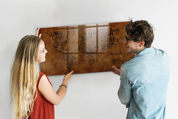 Lavagna magnetica scrivibile Una mappa del mondo con ricordi personali