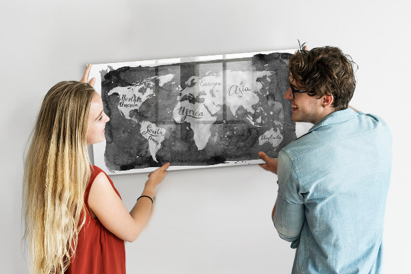 Lavagna magnetica con pennarelli Mappa del mondo con indicazione delle posizioni delle foto