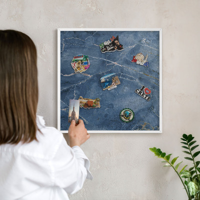 Lavagna magnetica da parete per calamite di colore bianco Eleganza del marmo