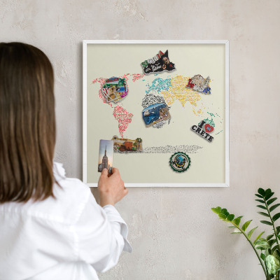 Lavagna magnetica stampata per calamite con cornice bianca Mappa del mondo