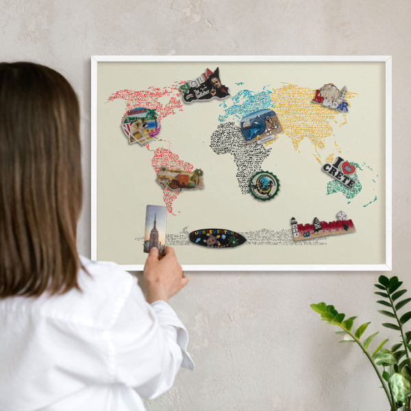 Lavagna magnetica stampata per calamite con cornice bianca Mappa del mondo