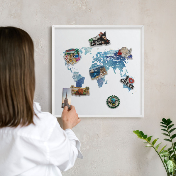 Lavagna magnetica da parete per calamite di colore bianco Mappa ad acquerello