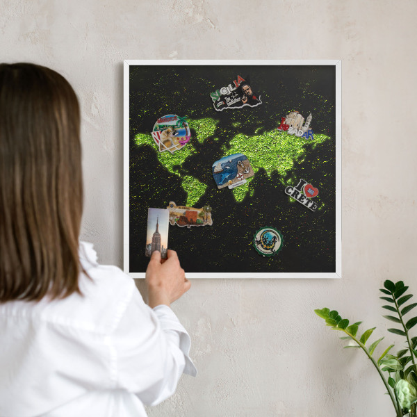 Lavagna magnetica da parete per calamite di colore bianco Mappa verde