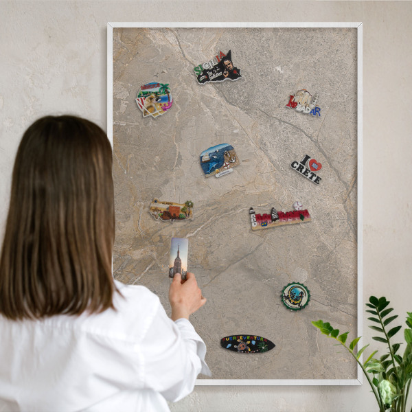 Lavagna magnetica da parete per calamite di colore bianco Pietra beige