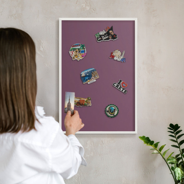 Lavagna magnetica da parete per calamite di colore bianco Colore viola