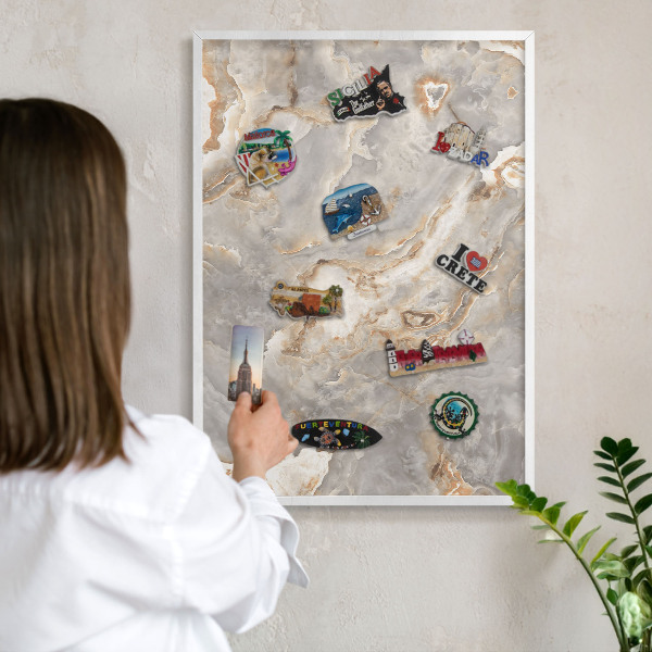 Lavagna magnetica da parete per calamite di colore bianco Eleganza del marmo