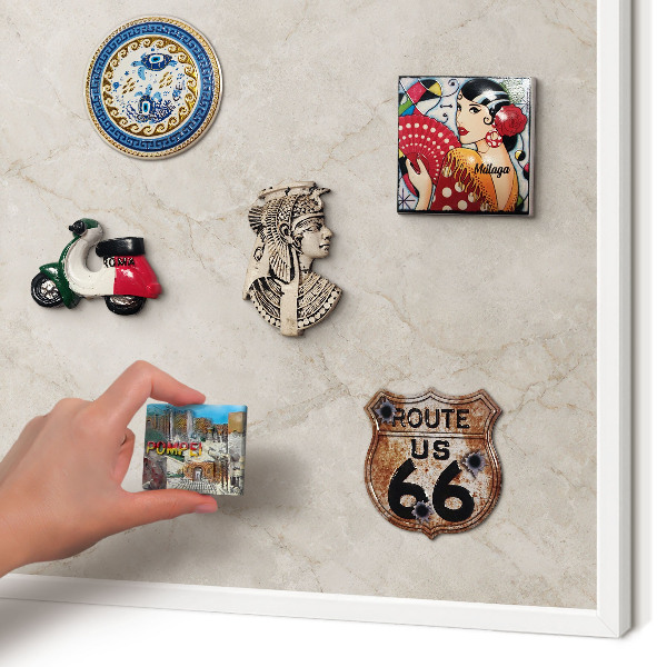 Lavagna magnetica da parete per calamite di colore bianco Eleganza naturale