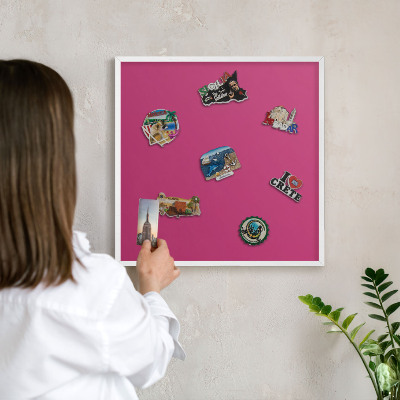 Lavagna magnetica da parete per calamite di colore bianco Rosa intenso