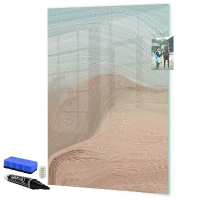 Lavagna magnetica con pennarelli Una lavagna colorata per appunti e foto.