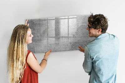 Lavagna magnetica scrivibile Una moderna bacheca per appendere le foto.