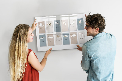 Lavagna magnetica scrivibile Un calendario creativo per ogni stagione.