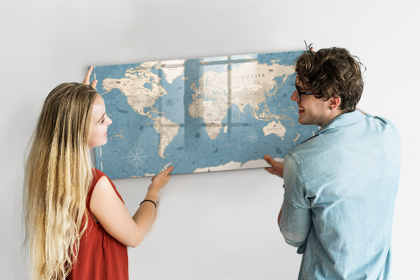 Lavagna magnetica scrivibile Una mappa del mondo con ricordi personali