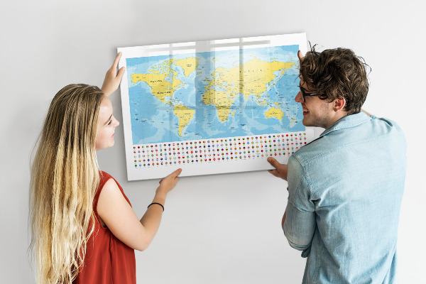 Lavagna magnetica con pennarelli Una mappa del mondo per la personalizzazione e i ricordi