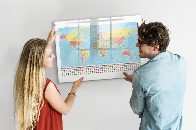 Lavagna magnetica con pennarelli Mappa del mondo con i luoghi da segnare