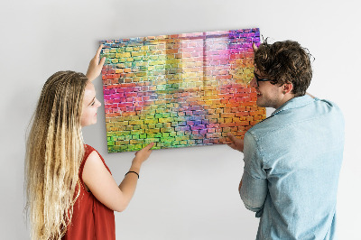 Lavagna magnetica scrivibile Una parete colorata con spazio per le foto