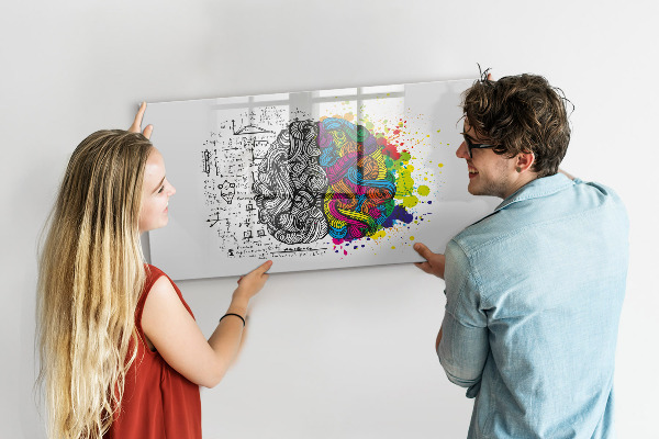 Lavagna magnetica scrivibile Uno spazio creativo per ricordi e idee.