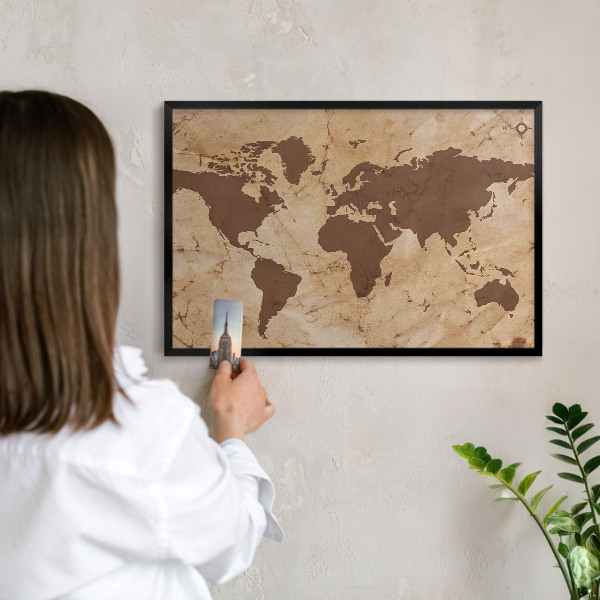 Lavagna magnetica in metallo decorata di colore nero Mappa del mondo