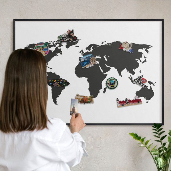 Lavagna magnetica in metallo decorata di colore nero Mappa del mondo