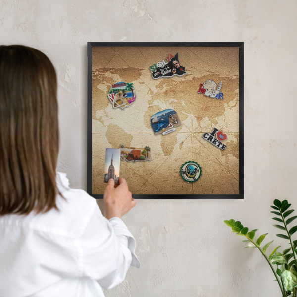 Lavagna magnetica in metallo decorata di colore nero Vecchia mappa