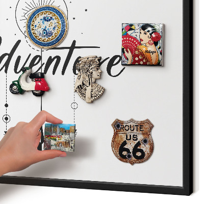 Lavagna magnetica in metallo decorata di colore nero Tema avventura