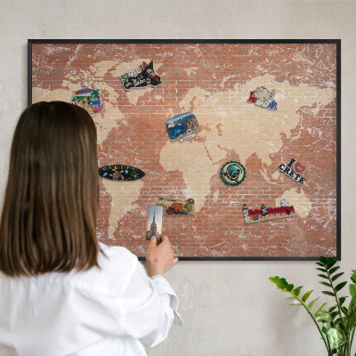 Lavagna magnetica per collezioni di calamite con cornice nera Mappa dei mattoni
