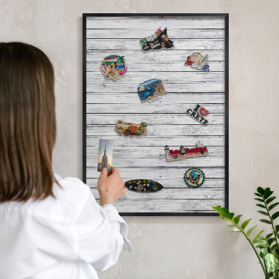 Lavagna magnetica in metallo decorata di colore nero Legni leggeri