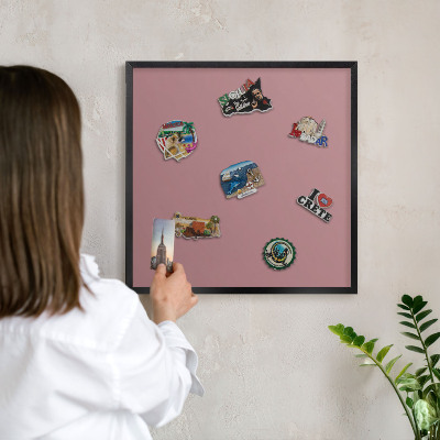 Lavagna magnetica in metallo decorata di colore nero Rosa cipria
