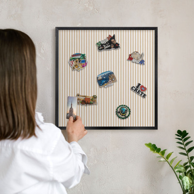 Lavagna magnetica in metallo decorata di colore nero Strisce verticali