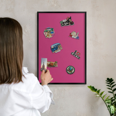 Lavagna magnetica in metallo decorata di colore nero Rosa intenso