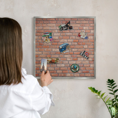 Lavagna magnetica decorativa da parete in colore argento Muro di mattoni