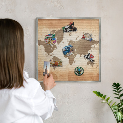 Lavagna magnetica decorativa da parete in colore argento Mappa del mondo