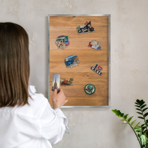 Lavagna magnetica decorativa da parete in colore argento Struttura in acciaio