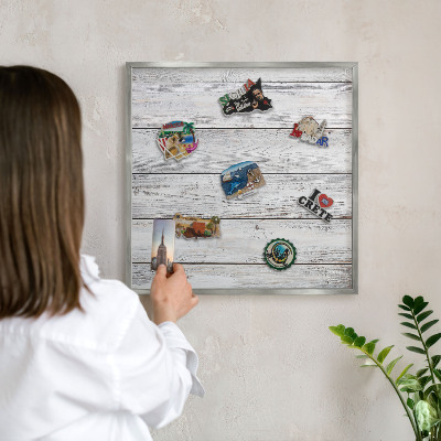 Lavagna magnetica decorativa da parete in colore argento Legno rustico