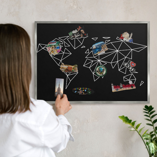 Lavagna magnetica decorativa da parete in colore argento Mappa del mondo
