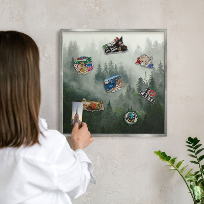 Lavagna magnetica decorativa da parete in colore argento Magia della foresta