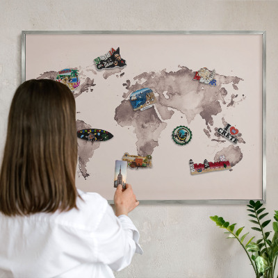 Lavagna per calamite con cornice d'argento Mappa del mondo