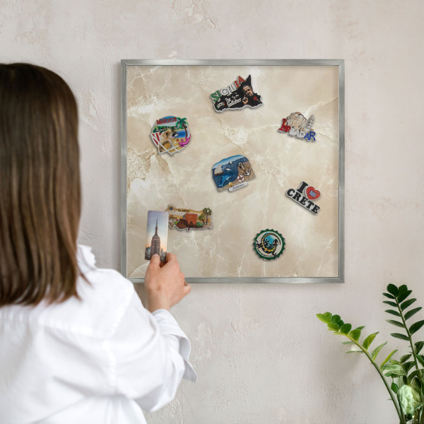 Lavagna magnetica decorativa da parete in colore argento Motivo marmorizzato